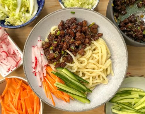 Easy and Delicious Homemade Beijing Fried Sauce Noodles Recipe