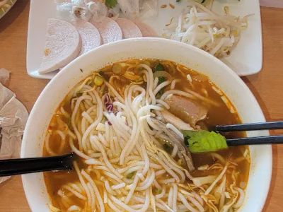 Nam Vang Restaurant 0
