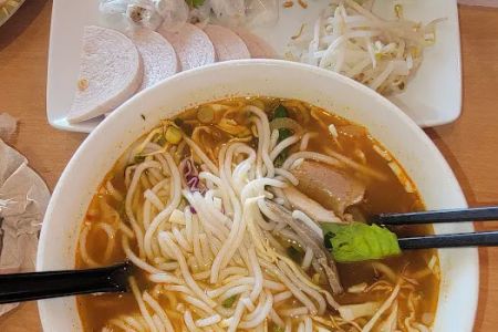 Nam Vang Restaurant