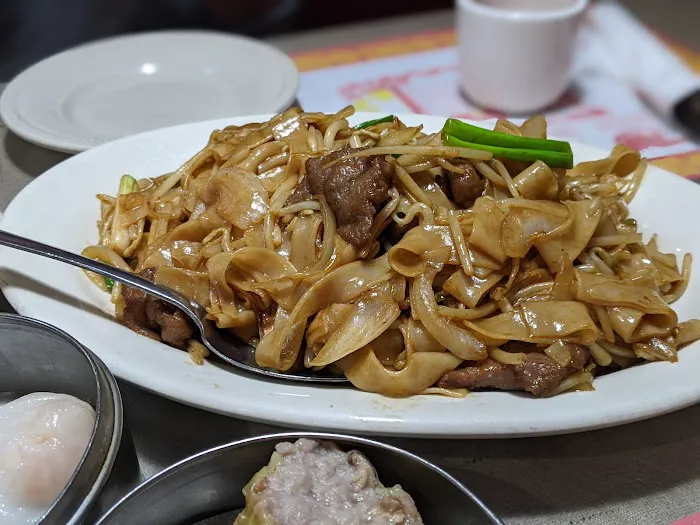Little Panda Chinese Restaurant 6