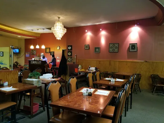 Chen's Restaurant 9
