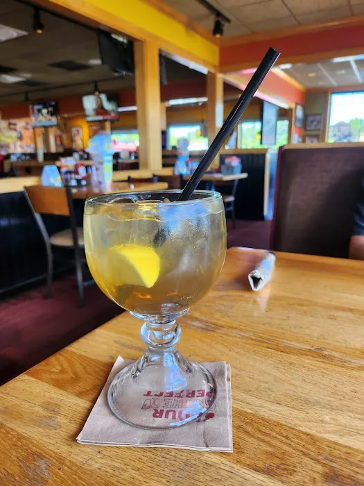 Applebee's Grill + Bar 4