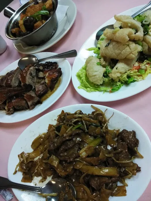 Ming Village Chinese Restaurant 7