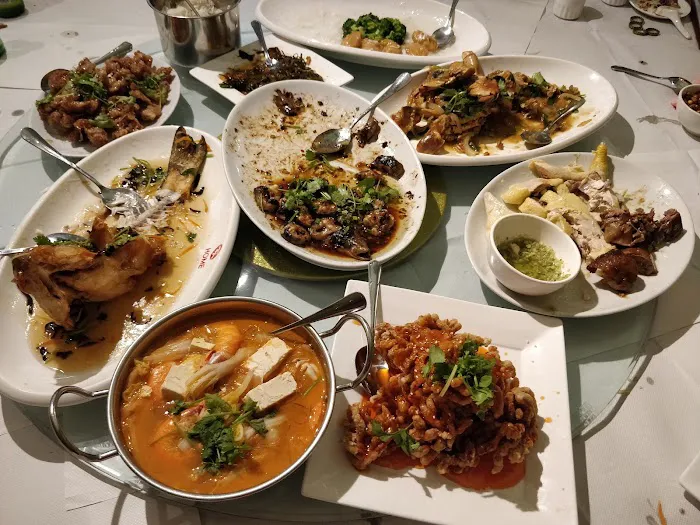 Home Chinese Restaurant 4
