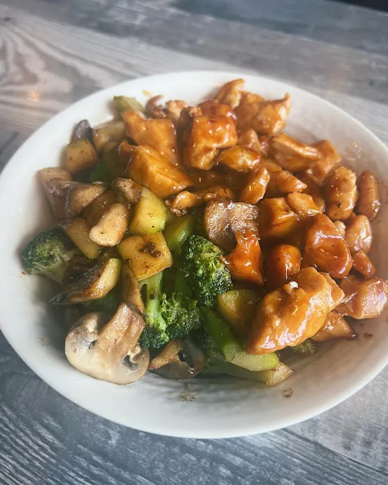 Osake - Japanese Hibachi and Sushi 4