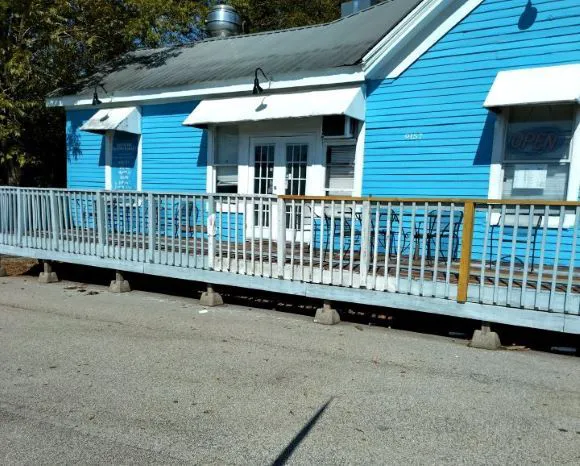 Covington Seafood Market 8