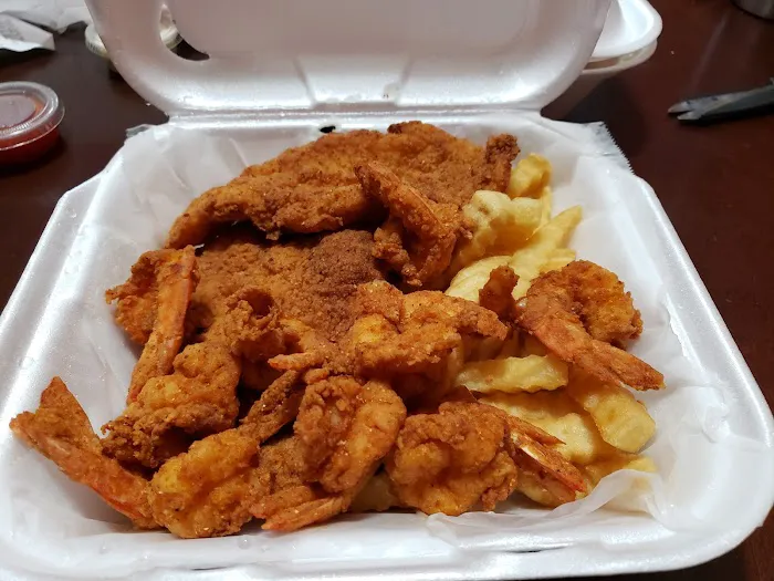 Covington Seafood Market 6