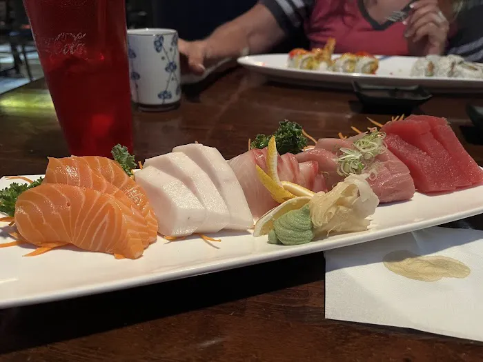 Kumo Hibachi & Sushi 6