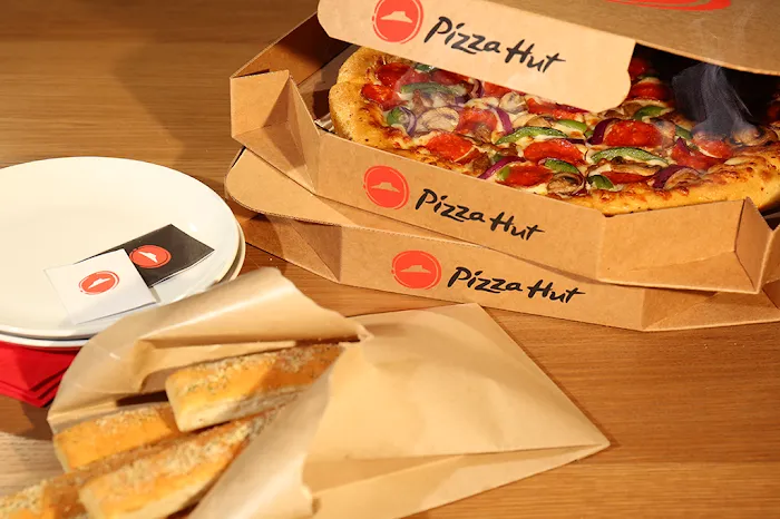Pizza Hut 9