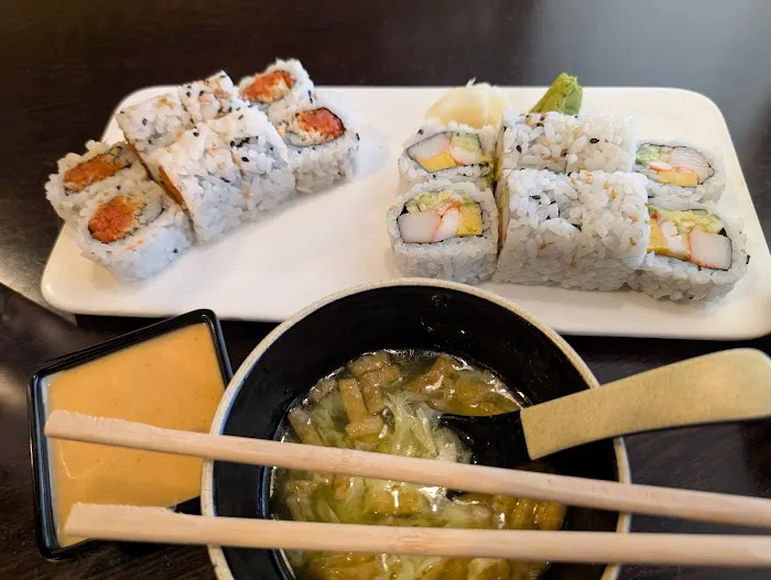 Sumo Japanese Steakhouse & Sushi Bar 3