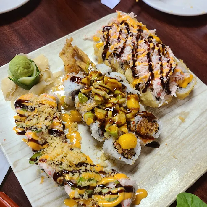 Hatsukoi Restaurant & Sushi Bar 10