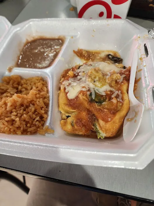 Chinatos Taqueria 3