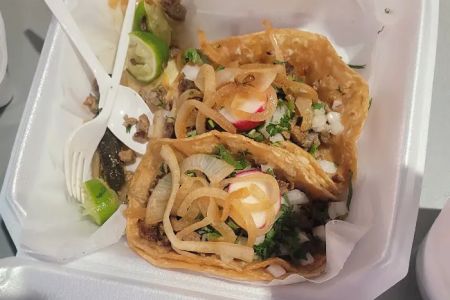 Chinatos Taqueria