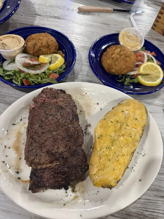 Captain Al's Steak & Seafood 10