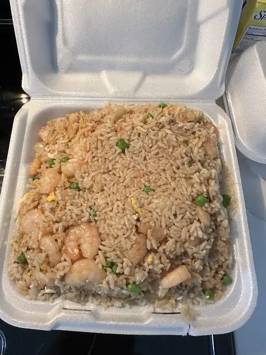 Mama's Seafood & Grill 6