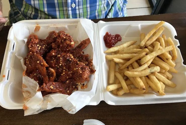 Mama's Seafood & Grill 2
