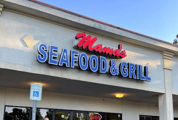 Mama's Seafood & Grill 0