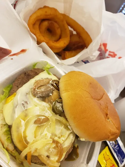 Ben's Deli 7