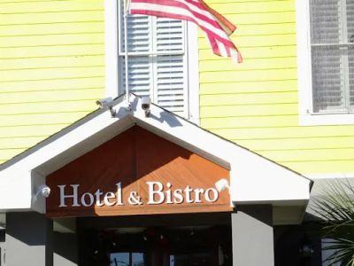 The Almanett Hotel & Bistro near The Aquarium 0