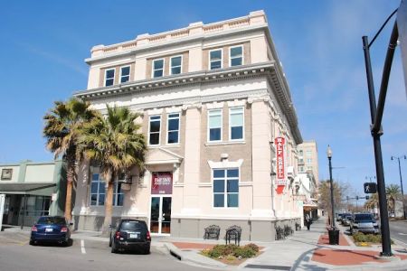 Half Shell Oyster House