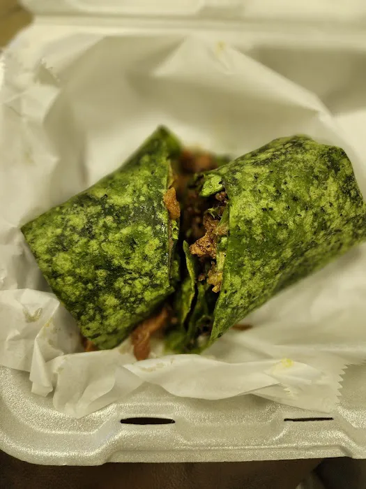 Long Beach Market & Deli 10