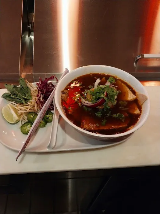 Lucky Noodle Bar 5