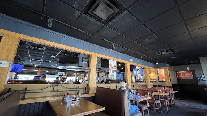 Applebee's Grill + Bar 2