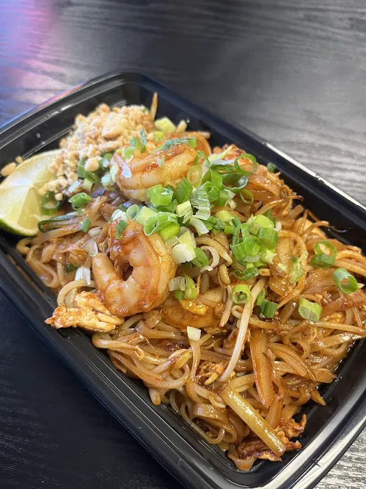 Bowl Bar Ramen & Asian Food 4