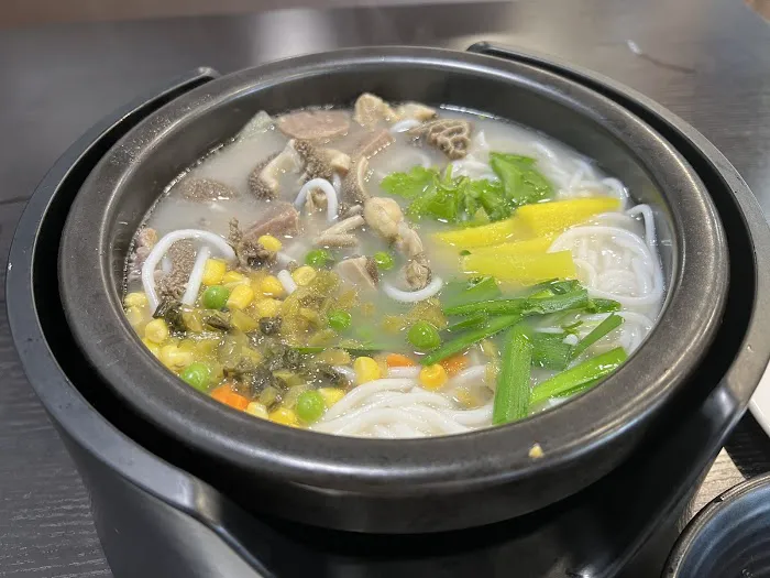 Chenji Noodle House 3