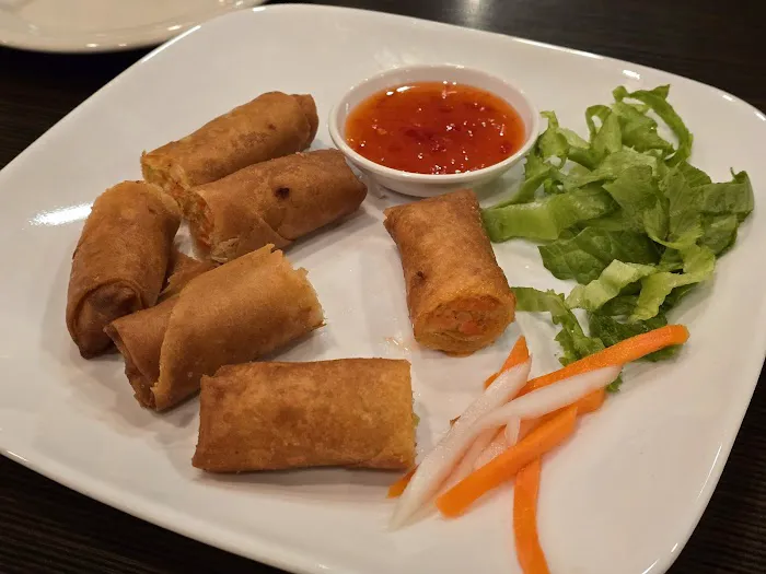 Zen Noodle Bar Temple Terrace 3