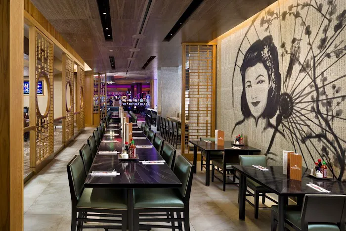 Jubao Palace Noodle Bar (in Seminole Hard Rock Tampa) 4