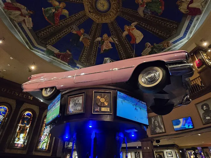 Hard Rock Cafe 7