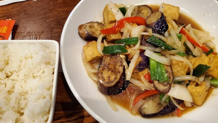 Phở Quyên Vietnamese Cuisine 4