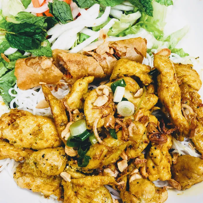Phở Quyên Vietnamese Cuisine 10