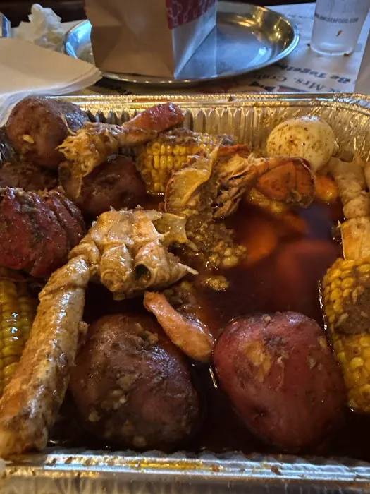 Mr. & Mrs. Crab - Dale Mabry 3