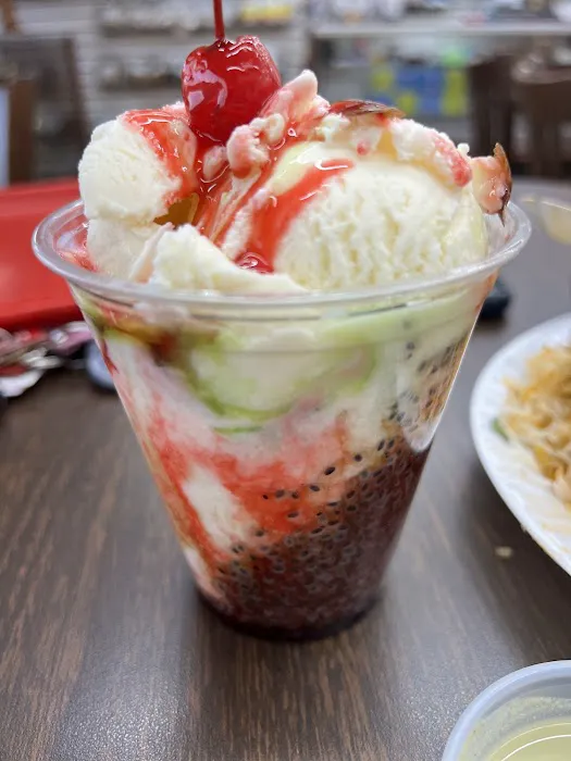 Golden Chaat and Paan House 4