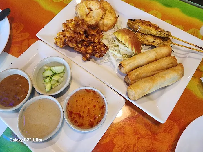 Thai Island Restaurant 7