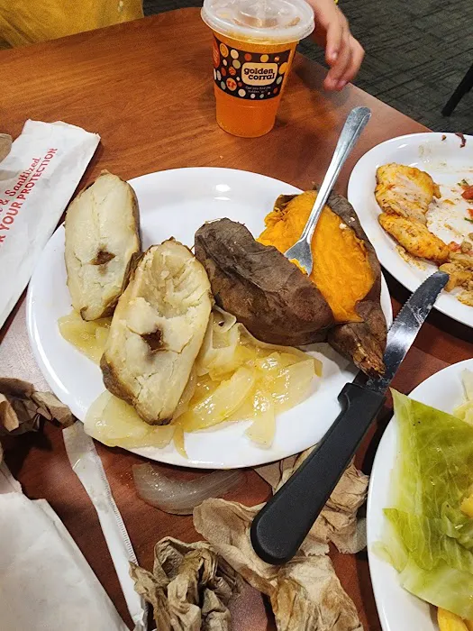Golden Corral Buffet & Grill 4