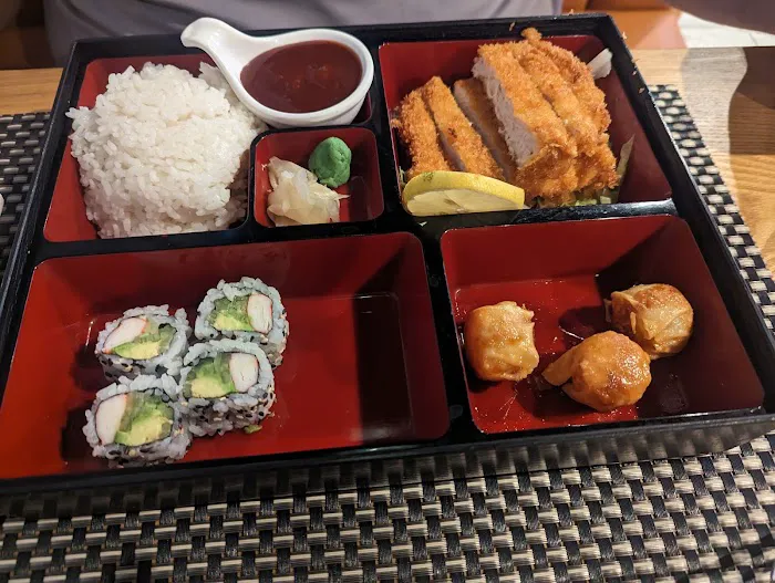 Mr LC Sushi Hibachi Asian Bistro 9