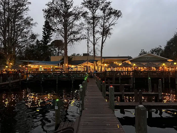 Tarpon Turtle Waterfront Grill 5