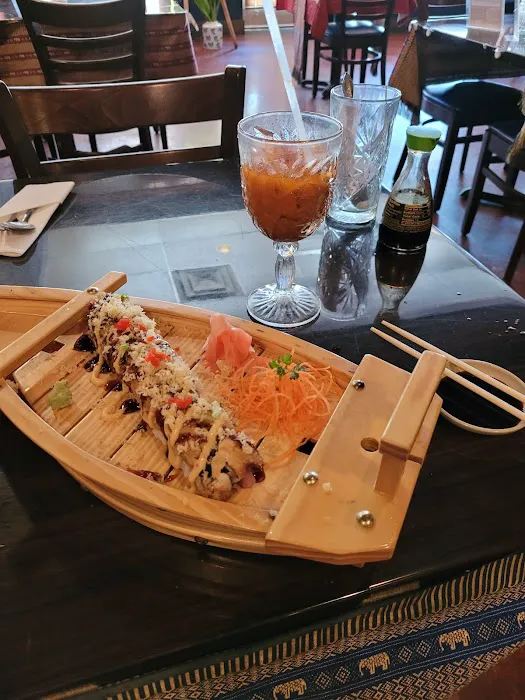Thai Nana Restaurant and Sushi Bar 5
