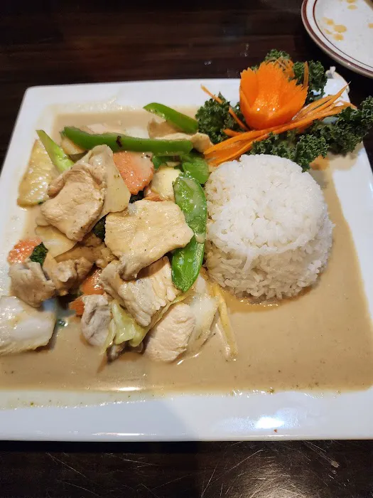 Thai Nana Restaurant and Sushi Bar 7