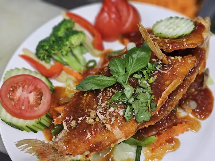 Thai Spice kitchen 4