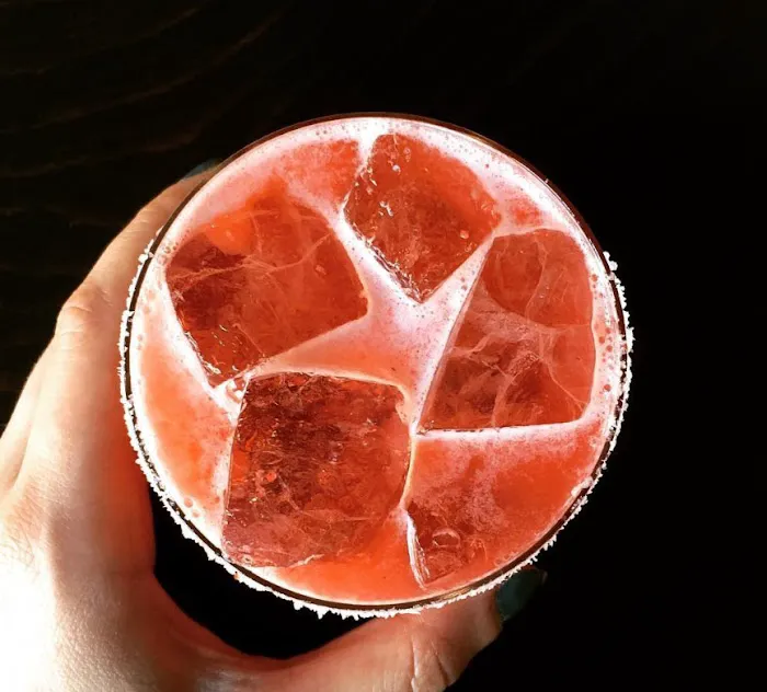 Shaker & Peel 10