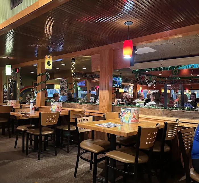 Applebee's Grill + Bar 8