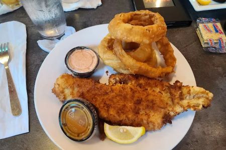Molly Goodhead's Raw Bar & Restaurant