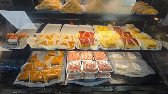 La Bahía Bakery 8