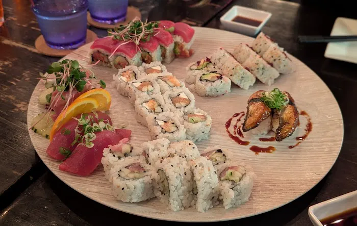 Pisces Sushi and Global Bistro 3