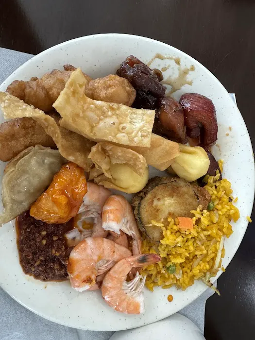 Royal Sushi Buffet 8