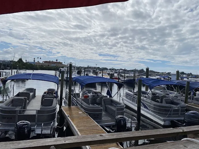 Captn Jack's Bar and Grill 4